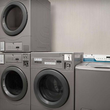 Hilton Garden Inn Atlanta North/Johns Creek Bagian luar foto