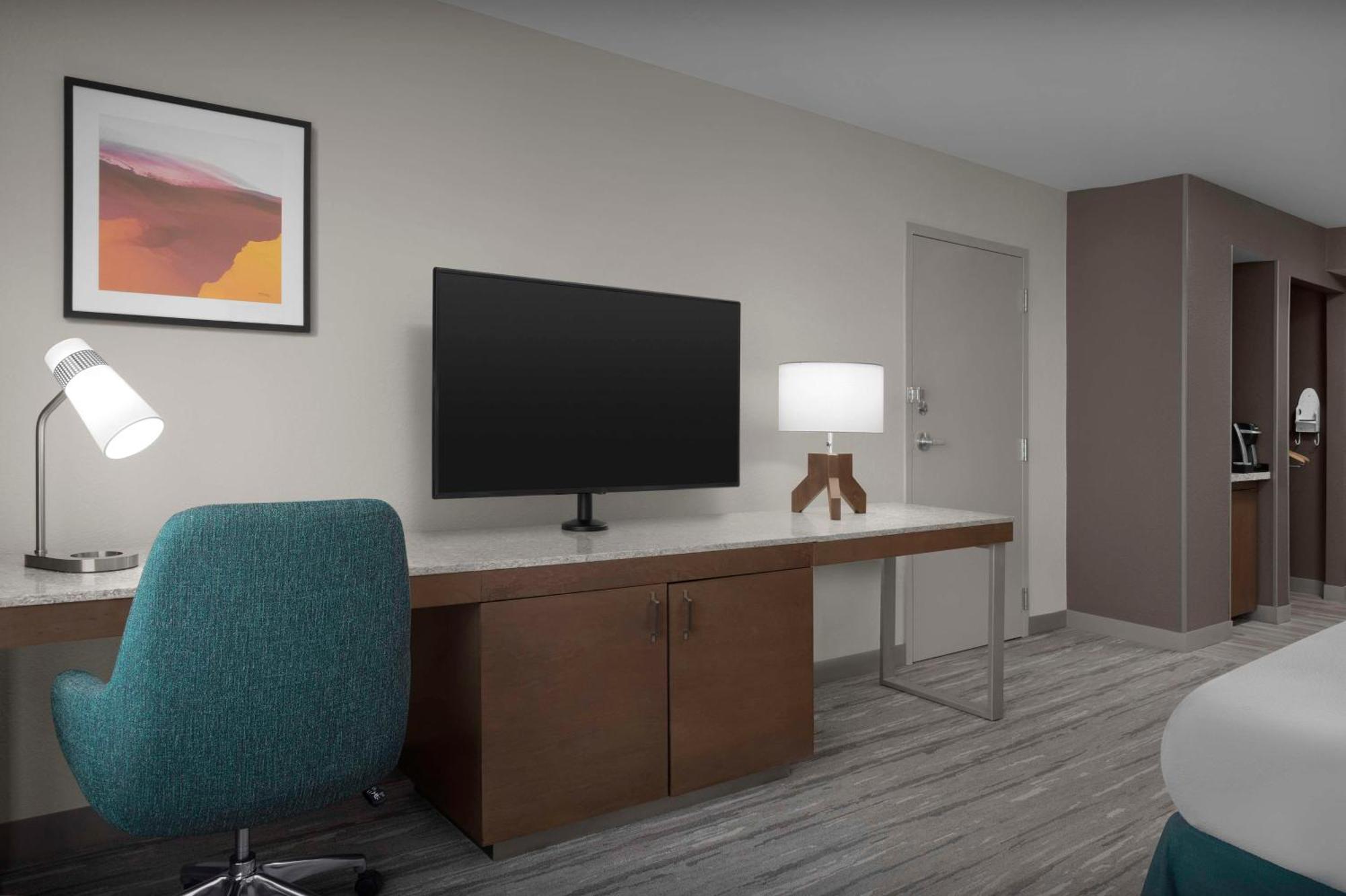 Hilton Garden Inn Atlanta North/Johns Creek Bagian luar foto