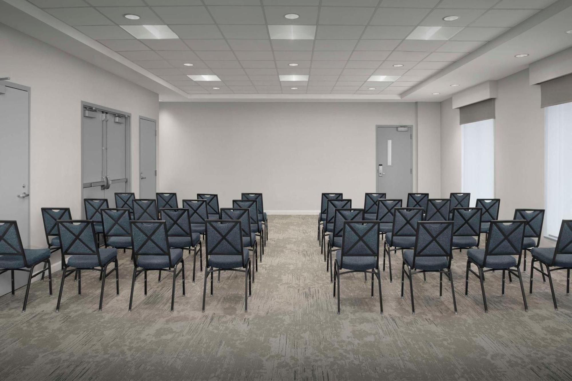 Hilton Garden Inn Atlanta North/Johns Creek Bagian luar foto