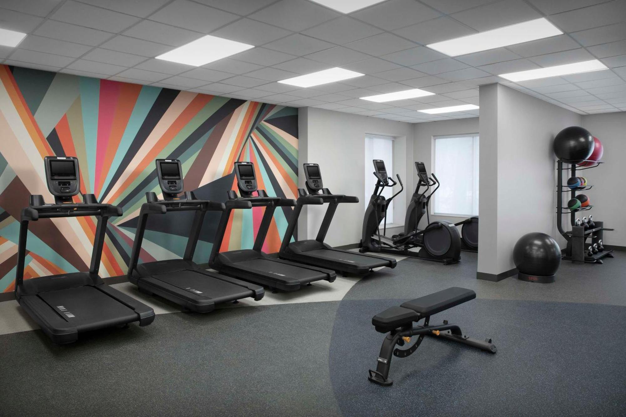 Hilton Garden Inn Atlanta North/Johns Creek Bagian luar foto