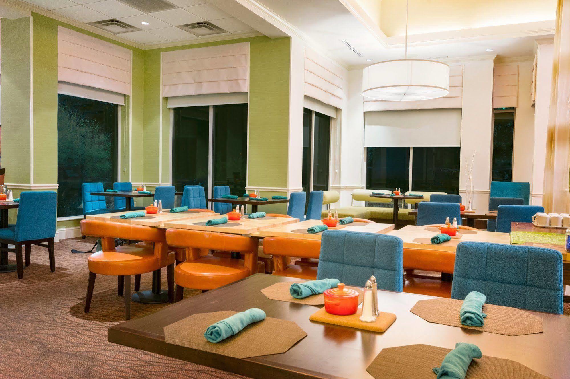 Hilton Garden Inn Atlanta North/Johns Creek Bagian luar foto